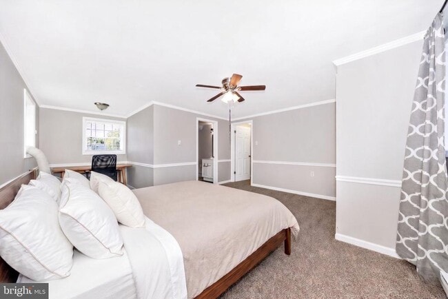 Building Photo - 1545 Tuscawilla Dr