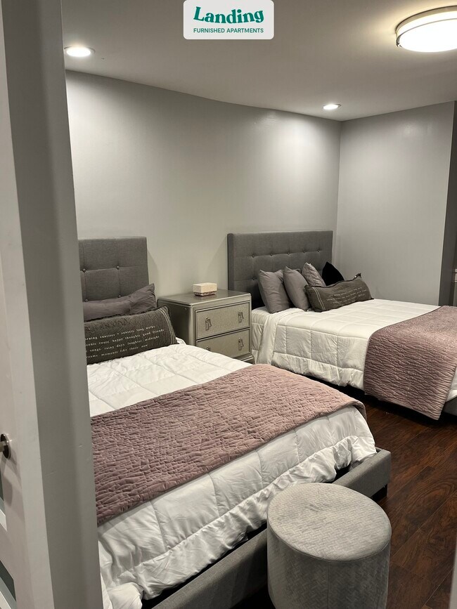 Building Photo - 3416 Cherokee St