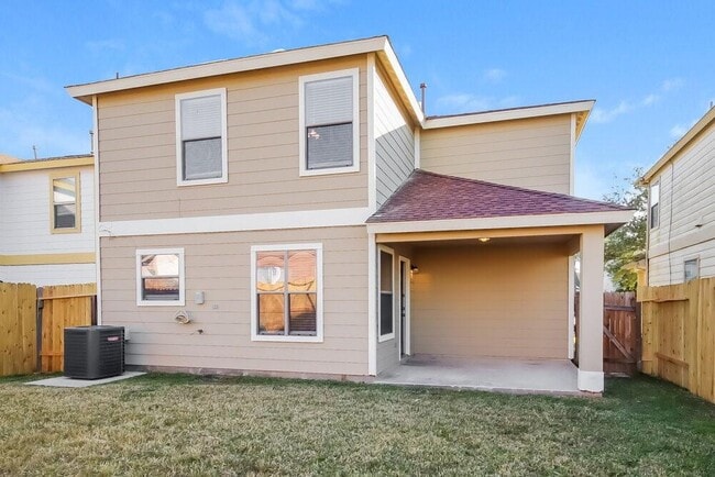 Building Photo - 21623 Mossey Pines Ct