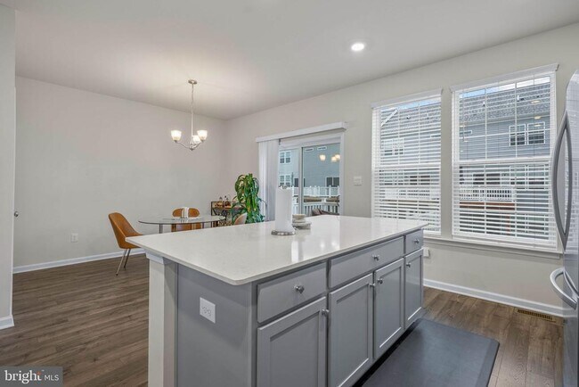 Building Photo - 29 Sister's Farmstead Rd