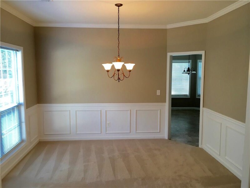 Building Photo - 233 Hunt Creek Dr