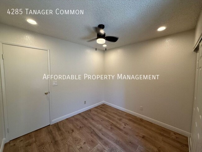 Building Photo - 4285 Tanager Common