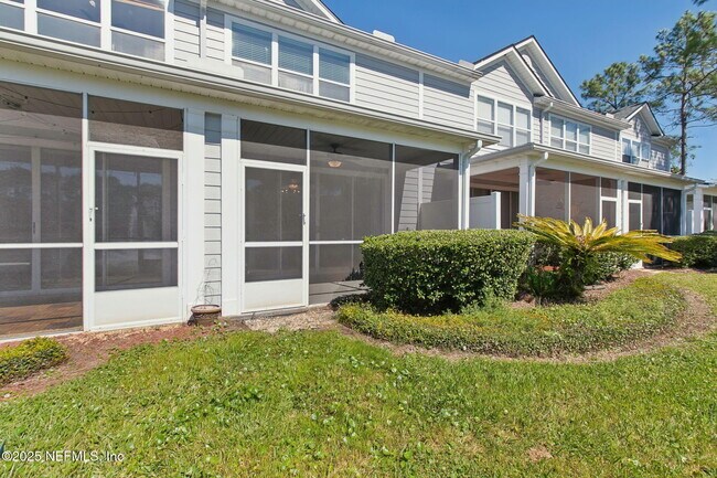 Building Photo - 13362 Stone Pond Dr