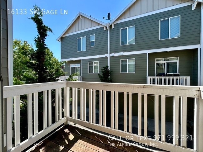 Building Photo - 16133 SW Gage Ln