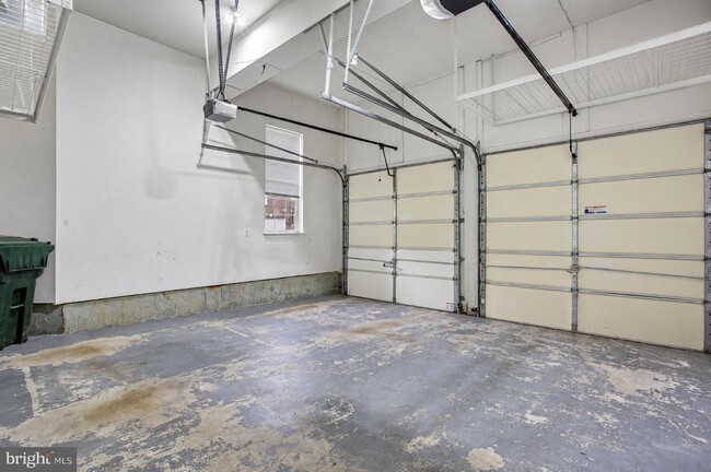 Building Photo - 9063 Galvin Ln