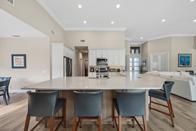 Building Photo - 4841 Exeter Estate Ln