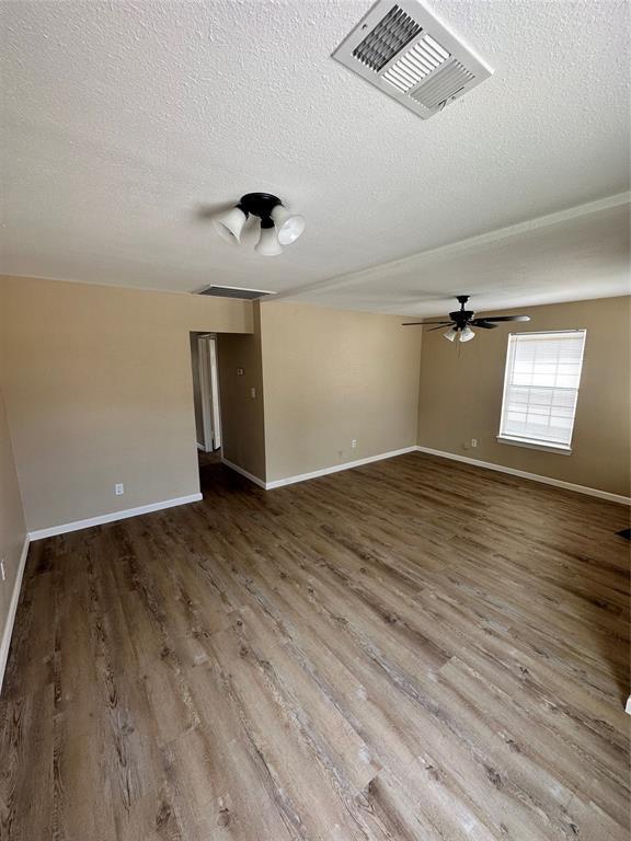 Building Photo - 6721 Avenue Q