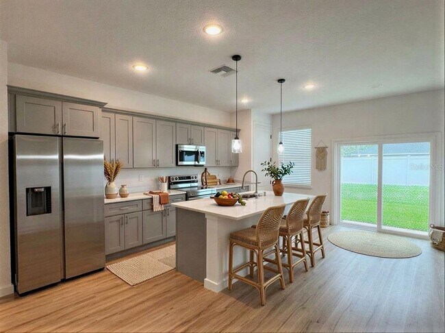 Building Photo - 6807 SW 153rd Pl Rd