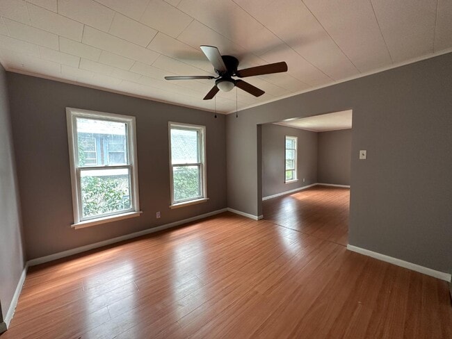 Building Photo - 213 Fletcher Ave