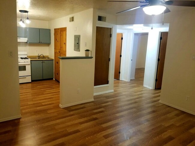 Building Photo - 1715 Siri Dharma Ct