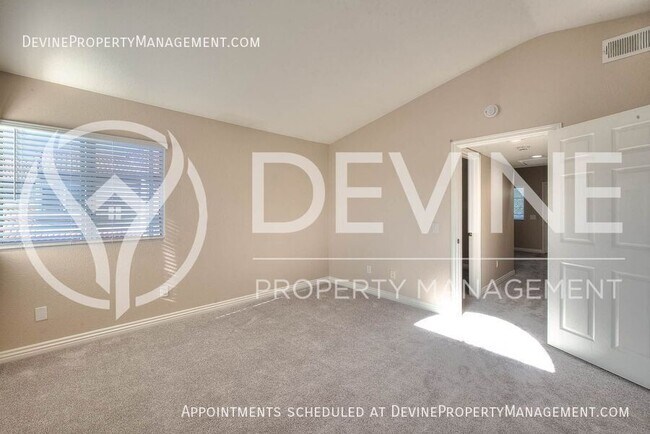 Building Photo - 7338 Greenhaven-Unit 66