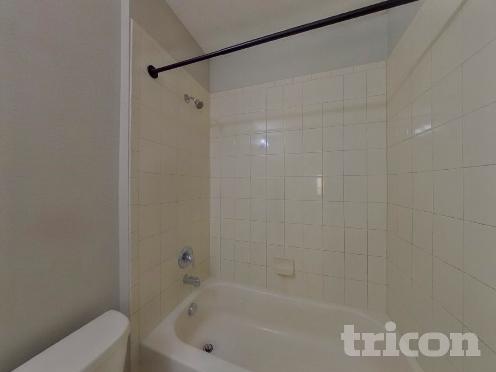 Building Photo - 4925 Rockvale Dr