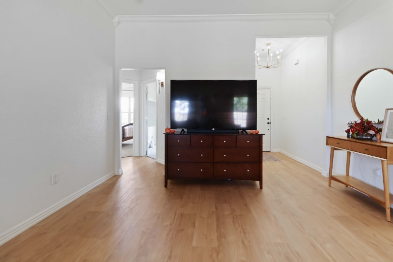 Building Photo - 3000 SW Wentworth Ave