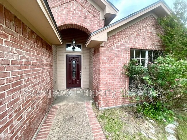 Building Photo - 2924 Palomino Trail