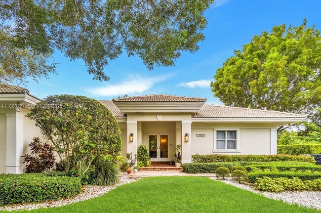 Building Photo - 16550 SW 77th Ct