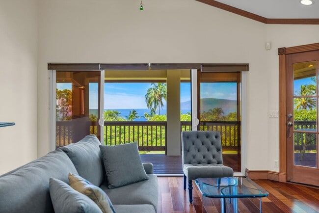 Building Photo - Launiupoko Long-Term Rental – Panoramic Vi...