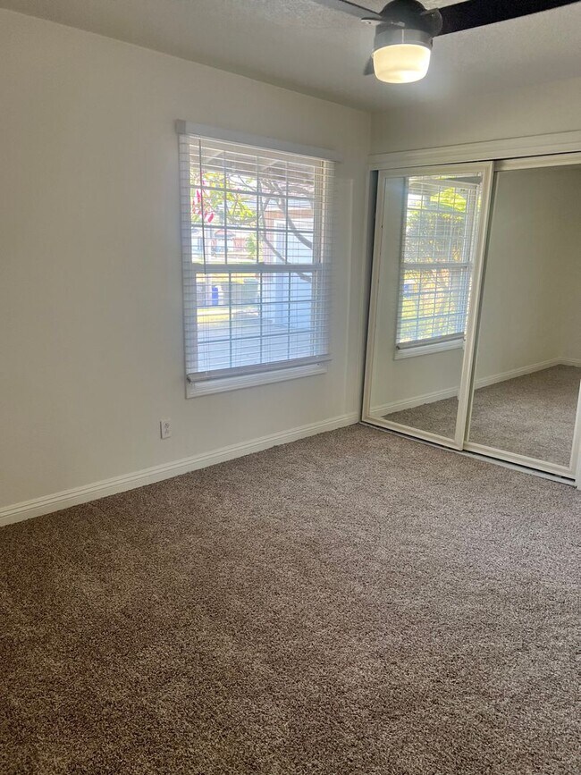 Building Photo - Welcome to the East Whittier 3 Bedroom House.