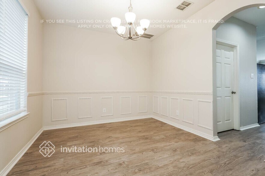Building Photo - 1248 Sweetwater Dr