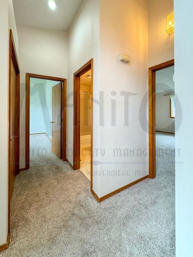 Building Photo - 5002 S Morrill Ln