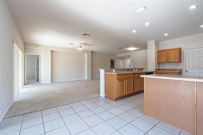 Building Photo - 5700 SW 45th St