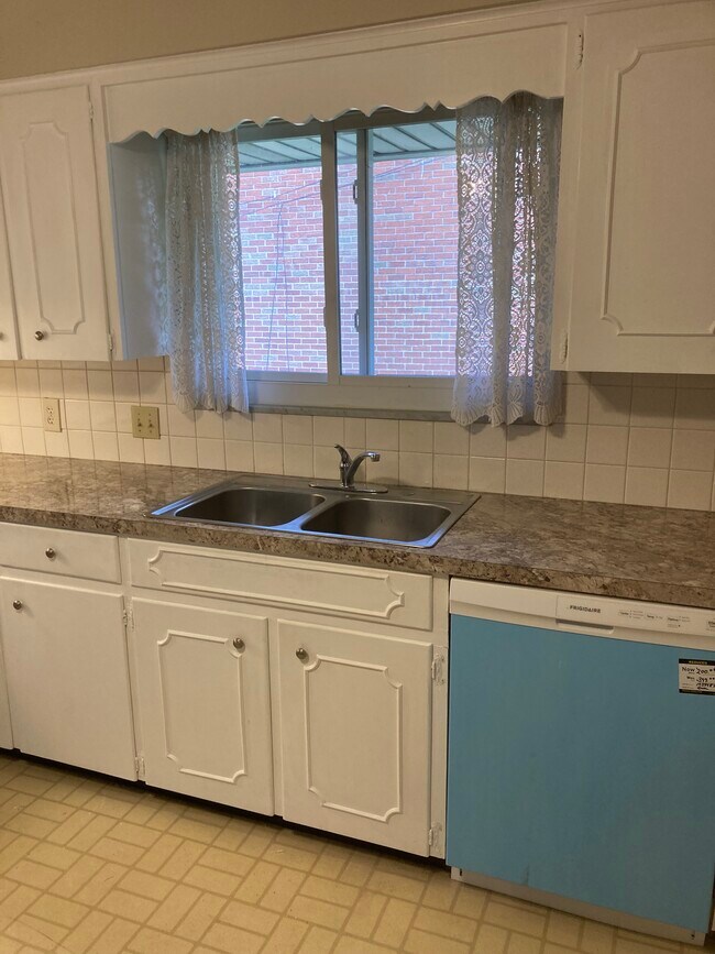 176 Kenridge Rd 176 Kenridge Rd Fairlawn OH 44333 Apartment Finder