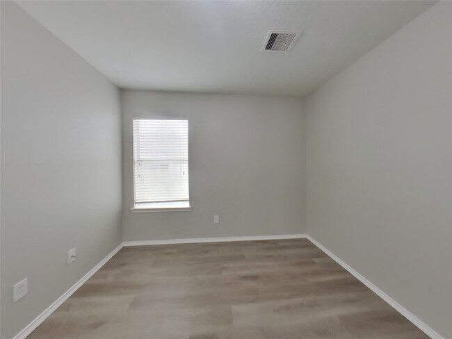 Building Photo - 4538 Newhope Terrace Ln
