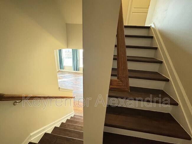 Building Photo - 4834 Dane Ridge Cir