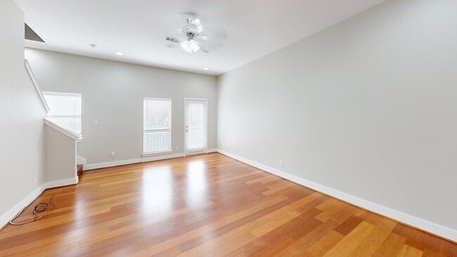 Building Photo - 1604 Tribeca Way