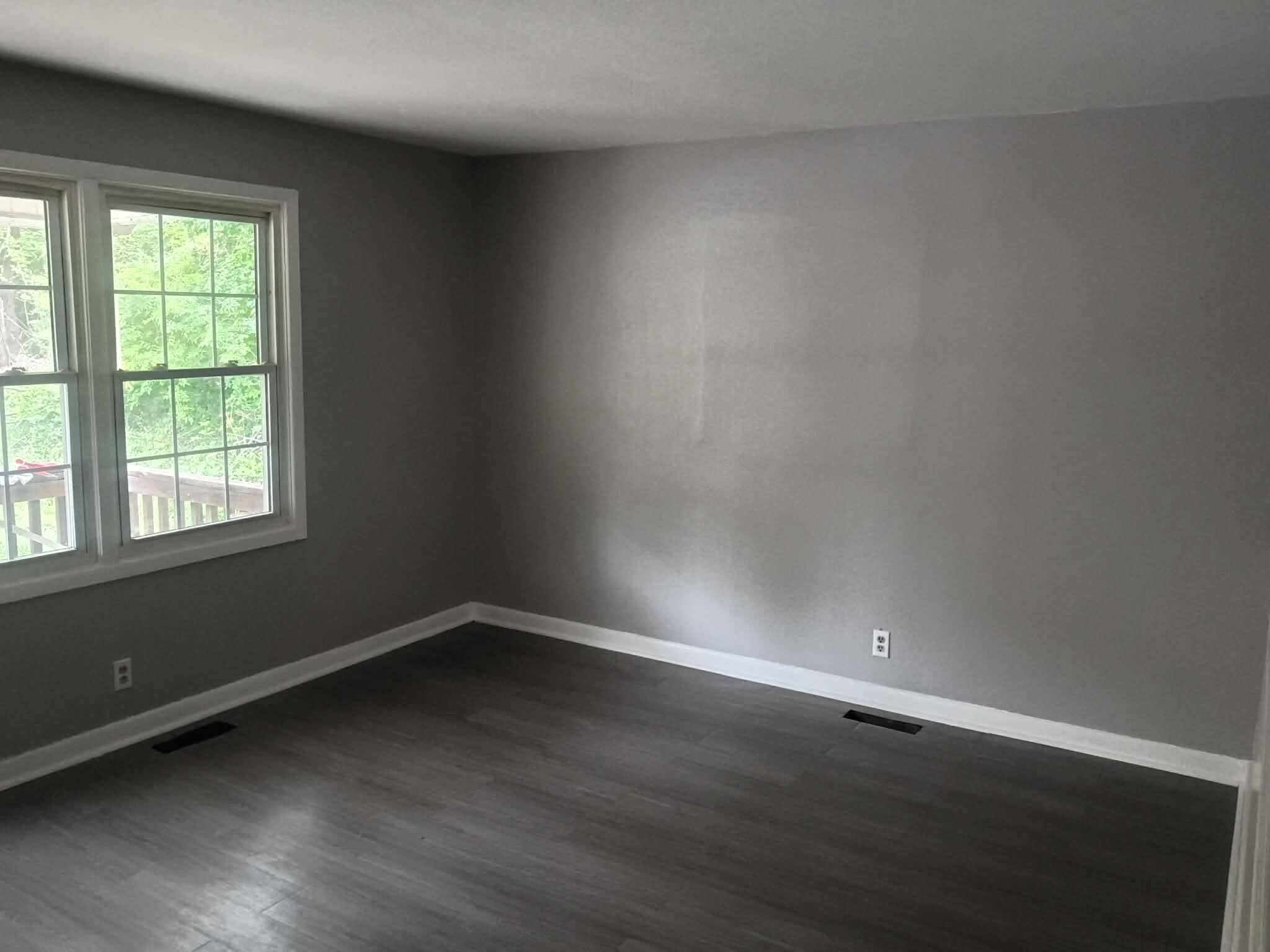 Building Photo - 5075 Scenic Dr