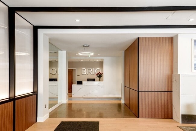 Building Photo - 10 Shipyard Dr