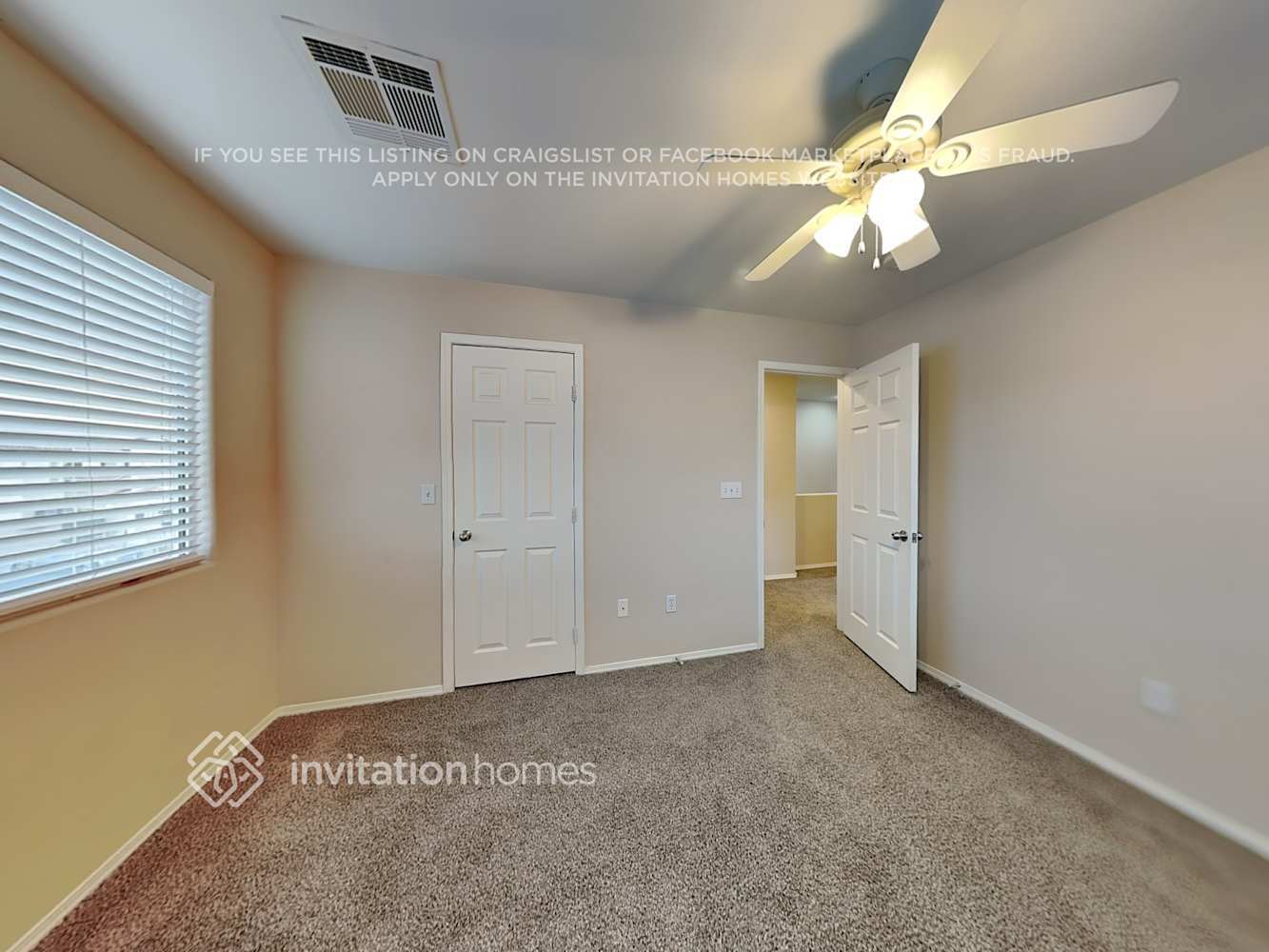 Building Photo - 10325 Adrianna Ave