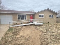 Building Photo - 109 Ely St