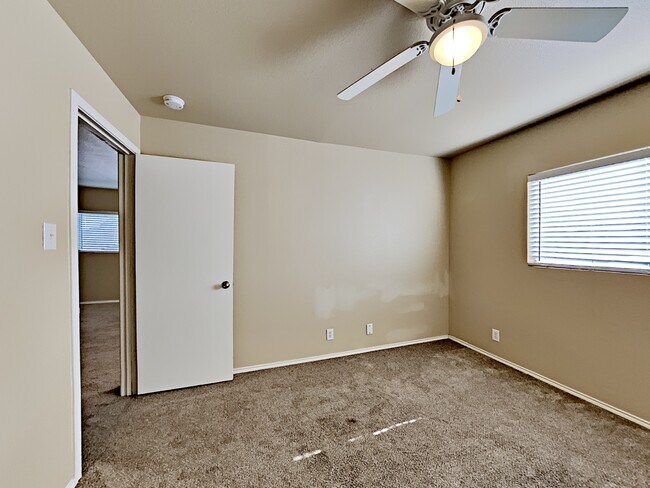 Building Photo - 11910 Ranchwell Cove