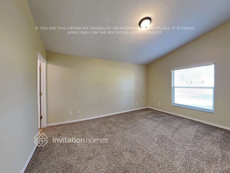 Building Photo - 4712 White Heron Dr