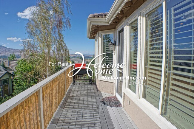 Building Photo - 4742 Village Green Pkwy