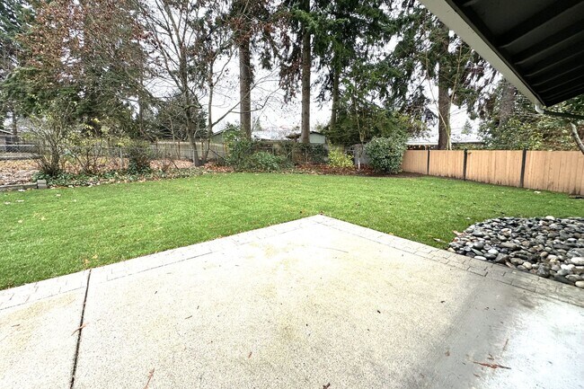 Building Photo - Great house in prime location now available, wont last long!