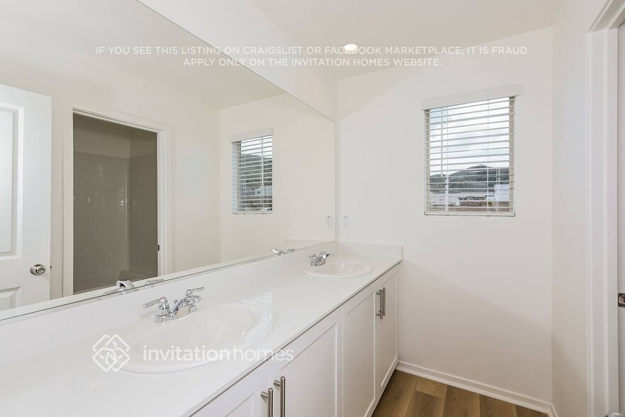 Building Photo - 25167 Zircon Rd