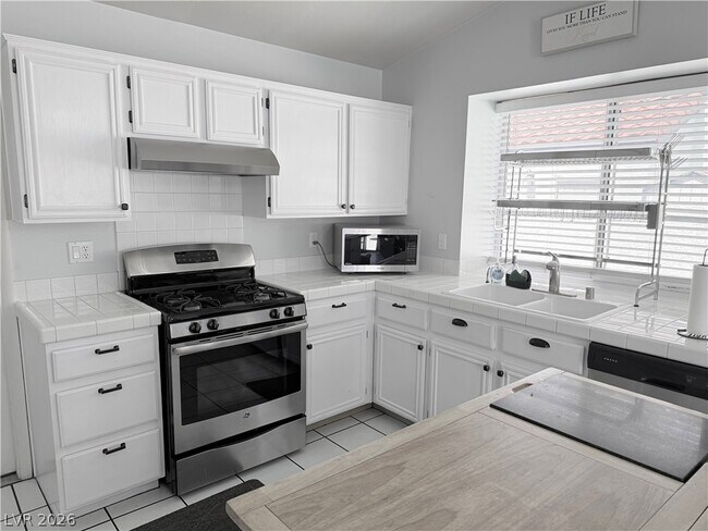 Building Photo - 4216 Totano Dr