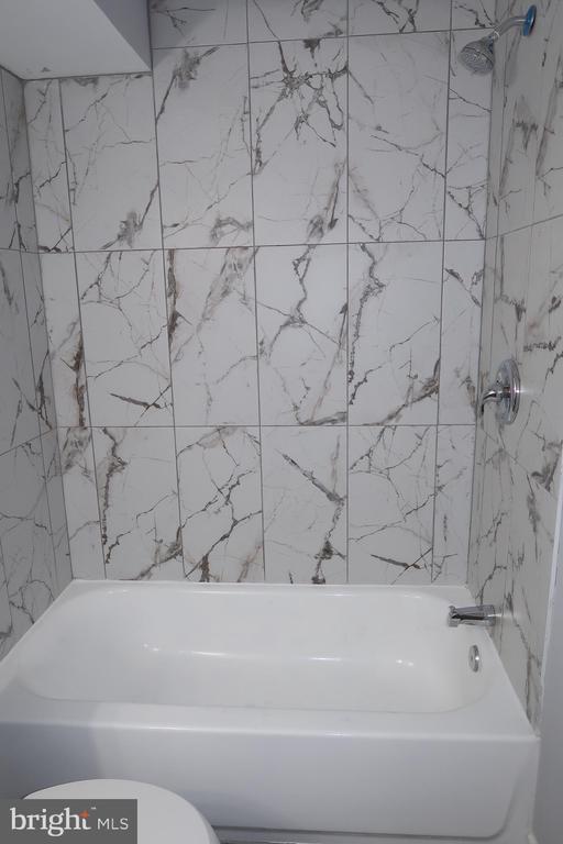 Building Photo - 2833 Brendan Ave