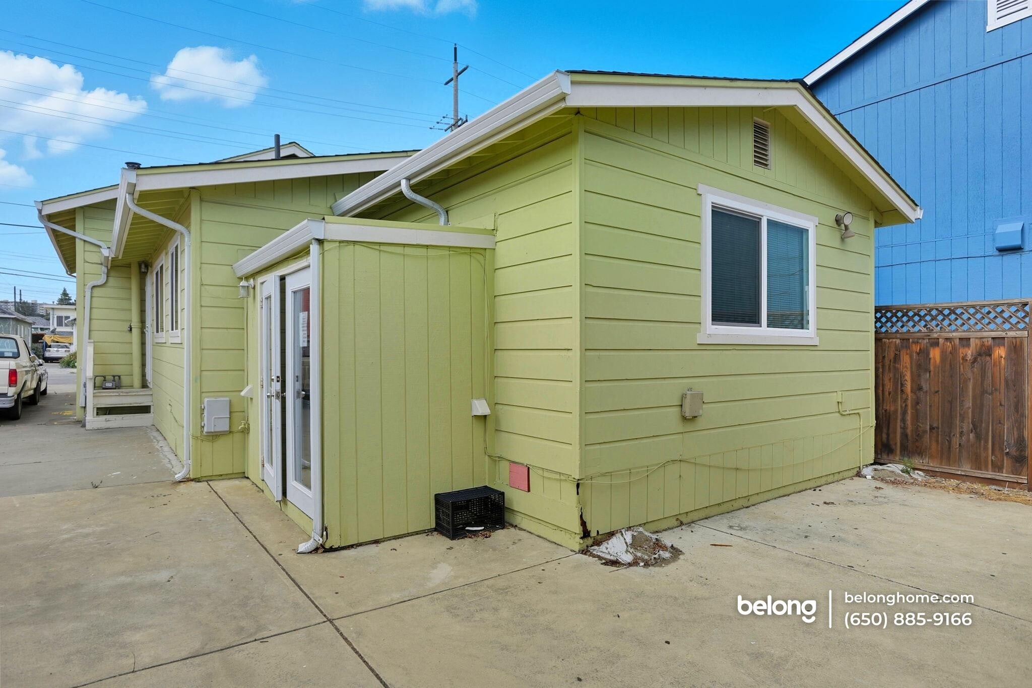 Building Photo - 210 N Delaware St