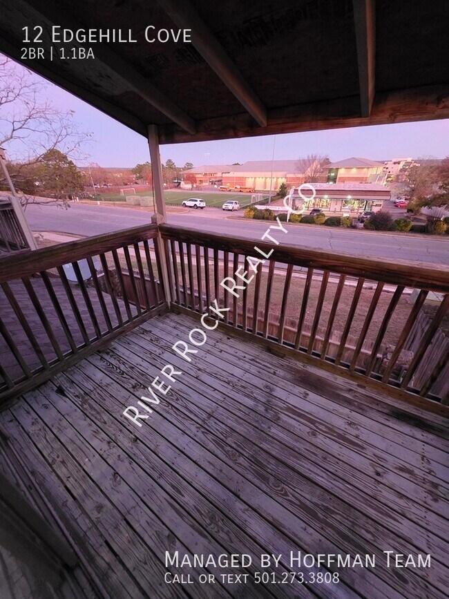 Building Photo - 12 Edgehill Cove