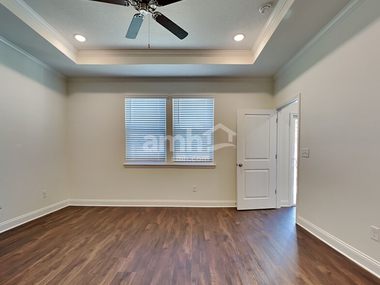 Building Photo - 133 Elcano Ln