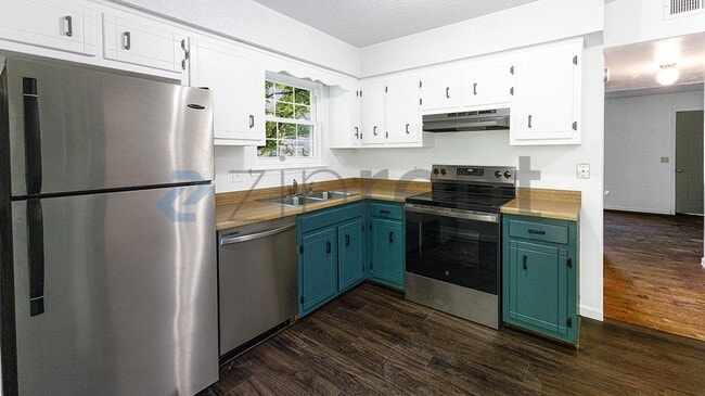 Building Photo - 626 Netherlands Dr