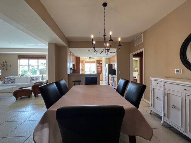 Building Photo - Furnished/Short Term Rental ** Available 5/1/26 ** 3 Bed/2 Bath Condo ** Punta Gorda ** $2,750/mo...