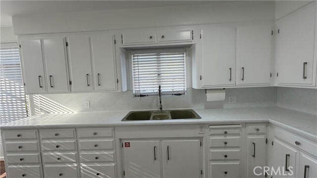 Building Photo - 3590 Buchanan St