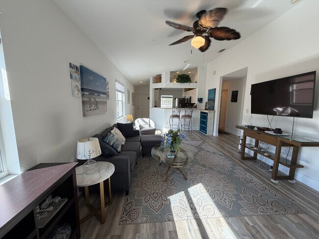 Building Photo - 26699 Little John Ct