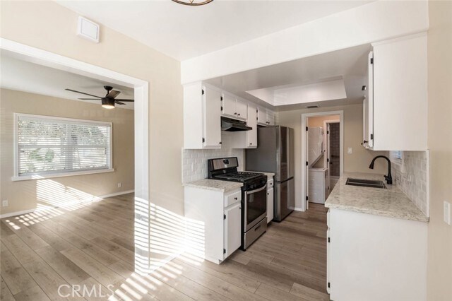 Building Photo - 807 E Chevy Chase Dr