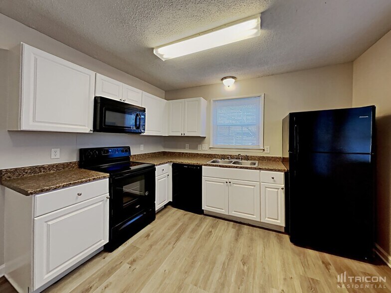 Building Photo - 6430 Rockshire Dr