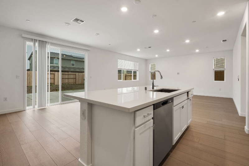 Building Photo - 8151 Lavigne Cir