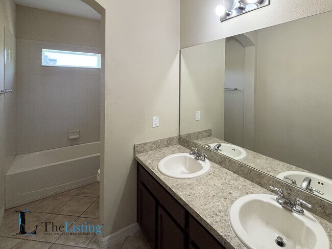 Building Photo - 3795 Marietta Way
